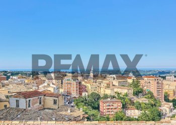 Edificio all\'aperto - Apartment Via Cesare De Lollis
 
10, Chieti - photo 11