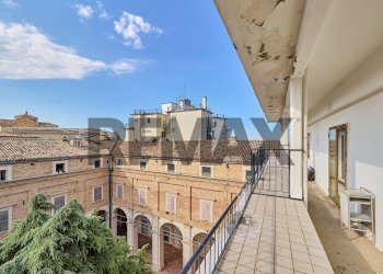 Balcone - Apartment Via Cesare De Lollis
 
10, Chieti - photo 19