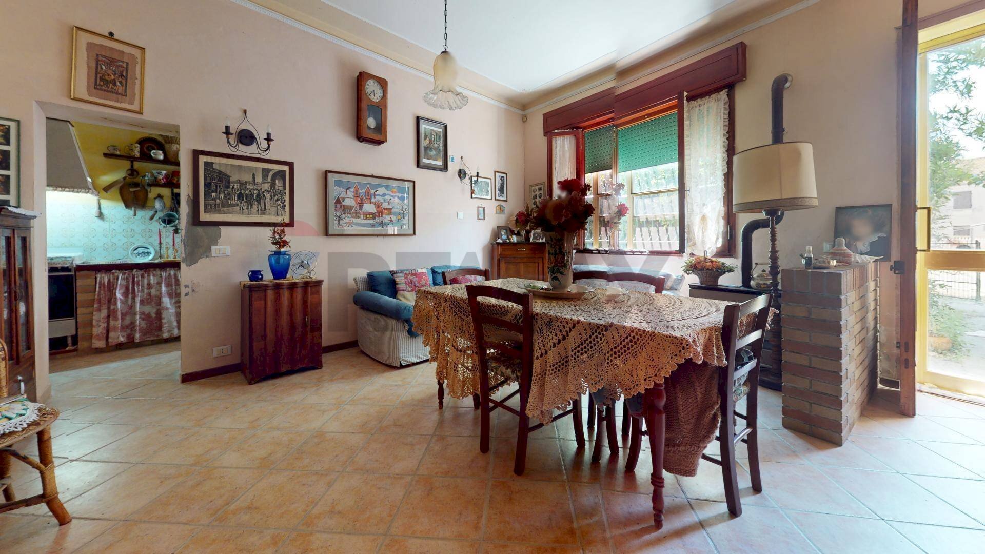 Sala da pranzo - Independent house Via Giancarlo Ghiraldi
1, Copparo - photo 2