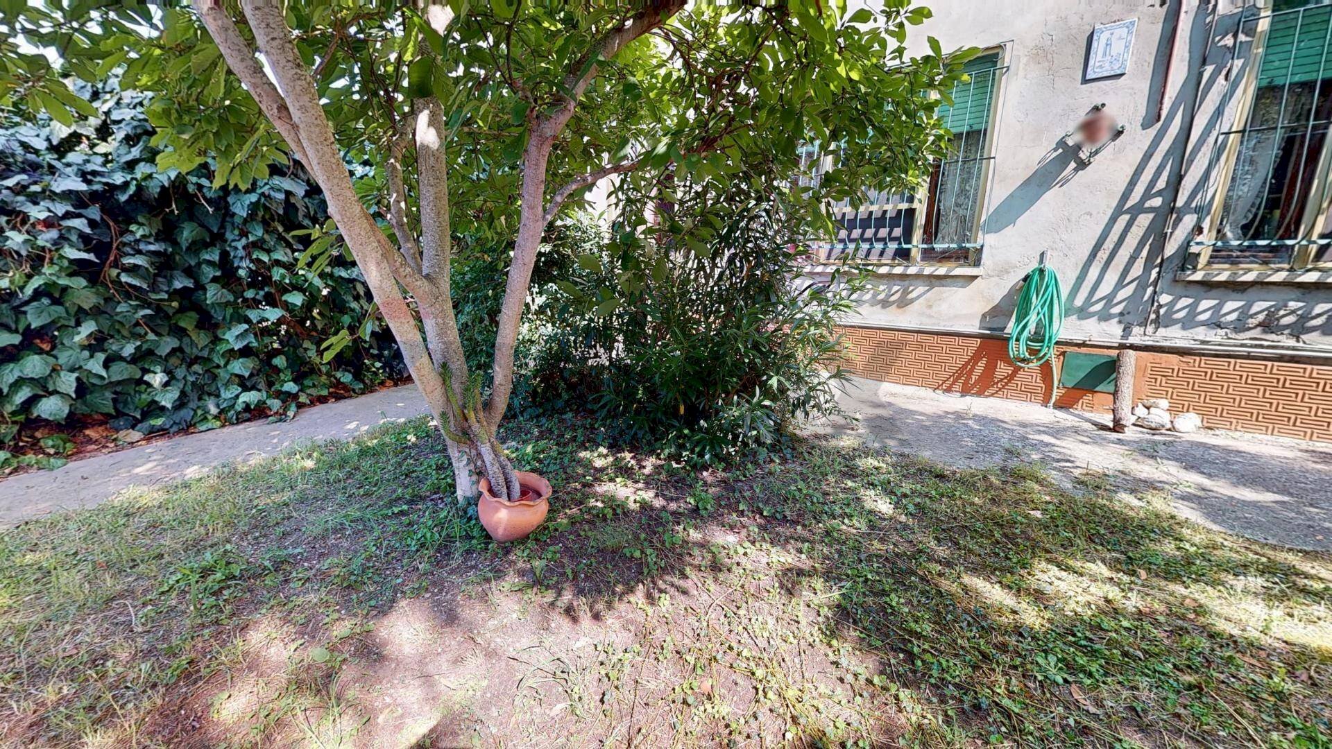 Giardino - Independent house Via Giancarlo Ghiraldi
1, Copparo - photo 3