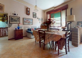 Sala da pranzo - Independent house Via  Giancarlo Ghiraldi
 
1, Copparo - photo 2