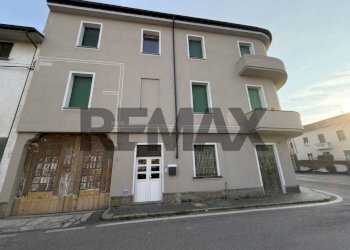 Edificio all\'aperto - Trilocale VIA SAN PIETRO
 
4, Garlasco - foto 15