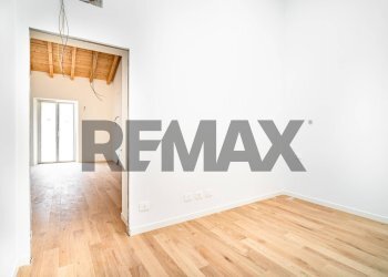 Stanza vuota - Two-room apartment via Matteotti
46, Rho - photo 10