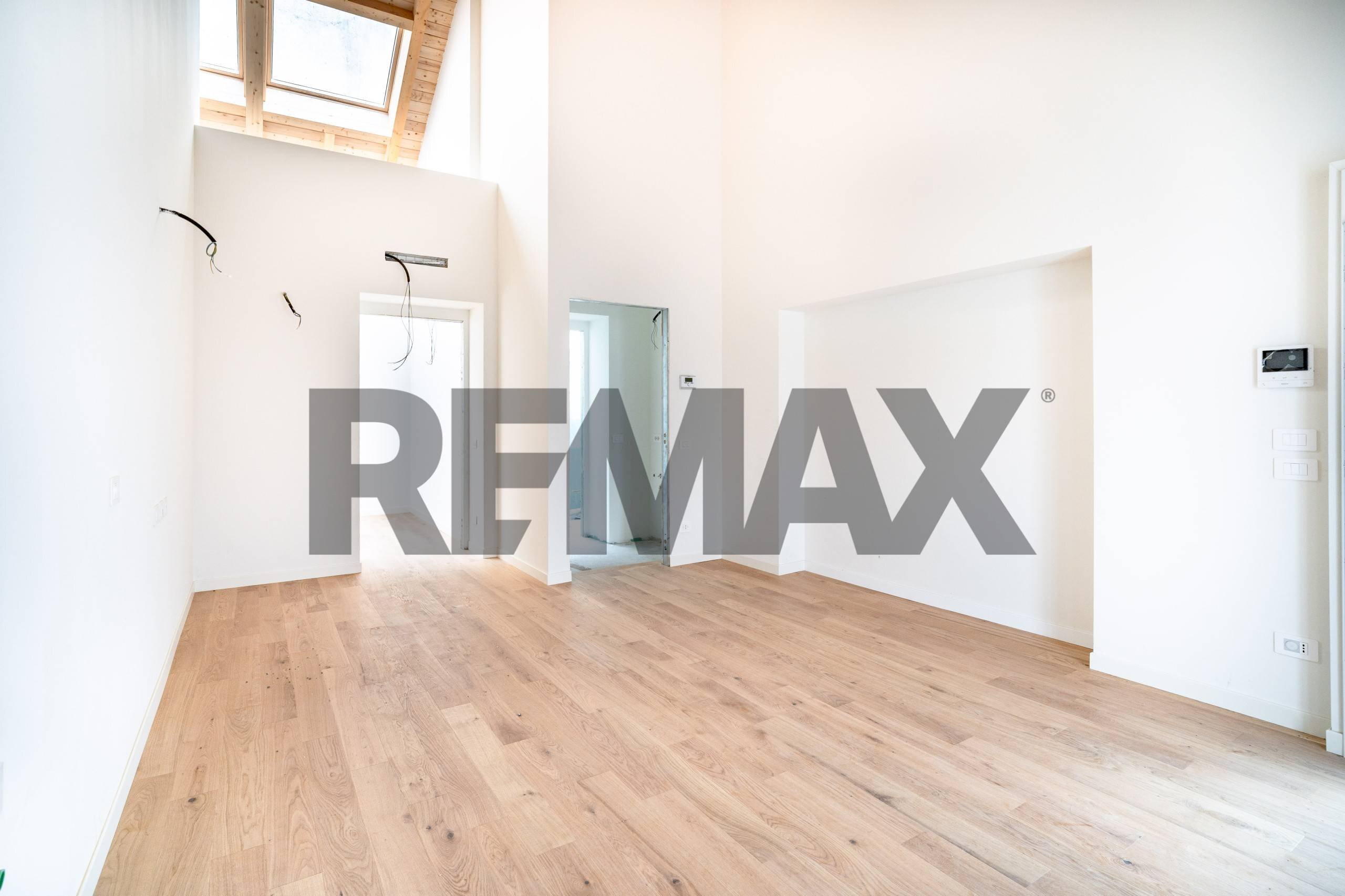 Stanza vuota - Two-room apartment via Matteotti
46, Rho - photo 3