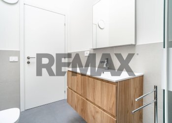 Bagno - Two-room apartment via Matteotti
46, Rho - photo 14