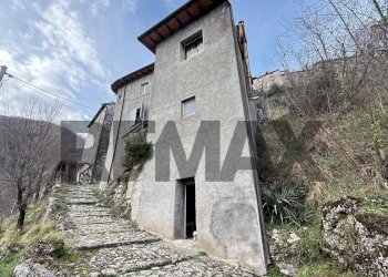 Casa all\'aperto - Casa indipendente VIA CASANOVA
 
27, Bagni di Lucca - foto 4