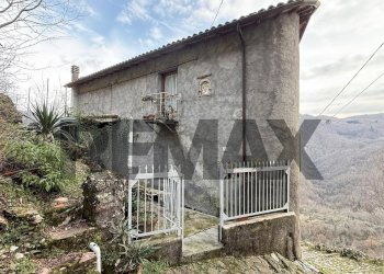 Casa all\'aperto - Casa indipendente VIA CASANOVA
 
27, Bagni di Lucca - foto 8