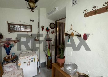 Hall / corridoio - Casa indipendente VIA CASANOVA
 
27, Bagni di Lucca - foto 9
