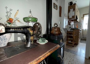 Dettagli - Casa indipendente VIA CASANOVA
 
27, Bagni di Lucca - foto 11