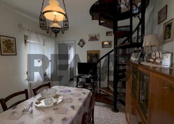 Sala da pranzo - Casa indipendente VIA CASANOVA
 
27, Bagni di Lucca - foto 15