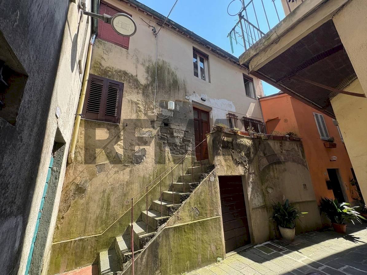 Casa all\'aperto - Four-room apartment VIa degli Orti
 
39, Borgo a Mozzano - photo 1