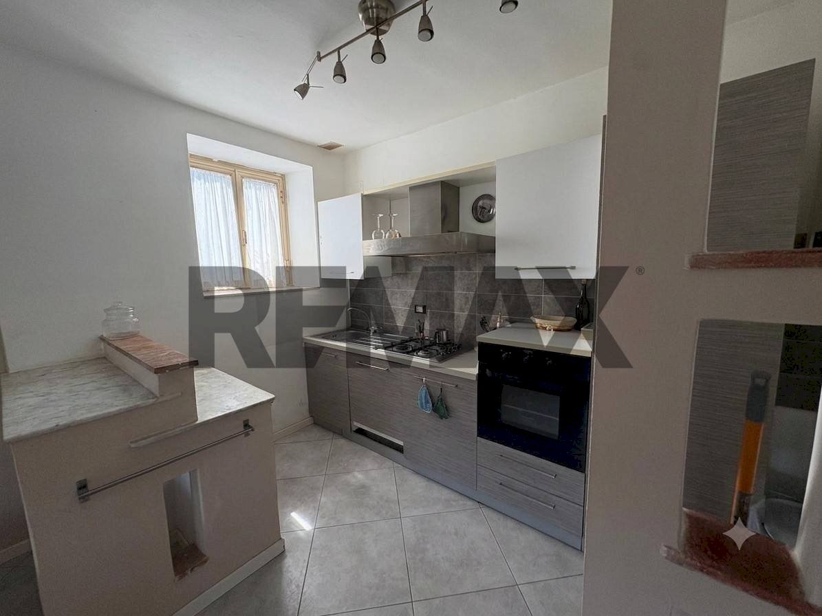 Cucina - Four-room apartment VIa degli Orti
39, Borgo a Mozzano - photo 2