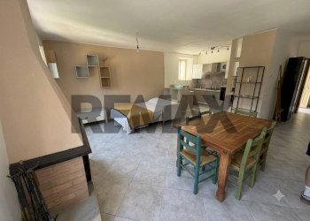 Sala da pranzo - Four-room apartment VIa degli Orti
 
39, Borgo a Mozzano - photo 3