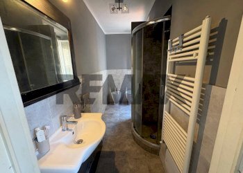 Bagno - Four-room apartment VIa degli Orti
 
39, Borgo a Mozzano - photo 5