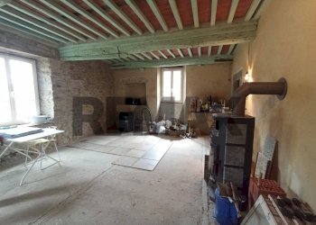 Stanza vuota - Casa indipendente LOCALITA' RIOLO
 
102, Bagni di Lucca - foto 2