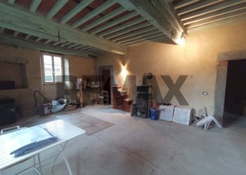 Soggiorno - Casa indipendente LOCALITA' RIOLO
 
102, Bagni di Lucca - foto 13
