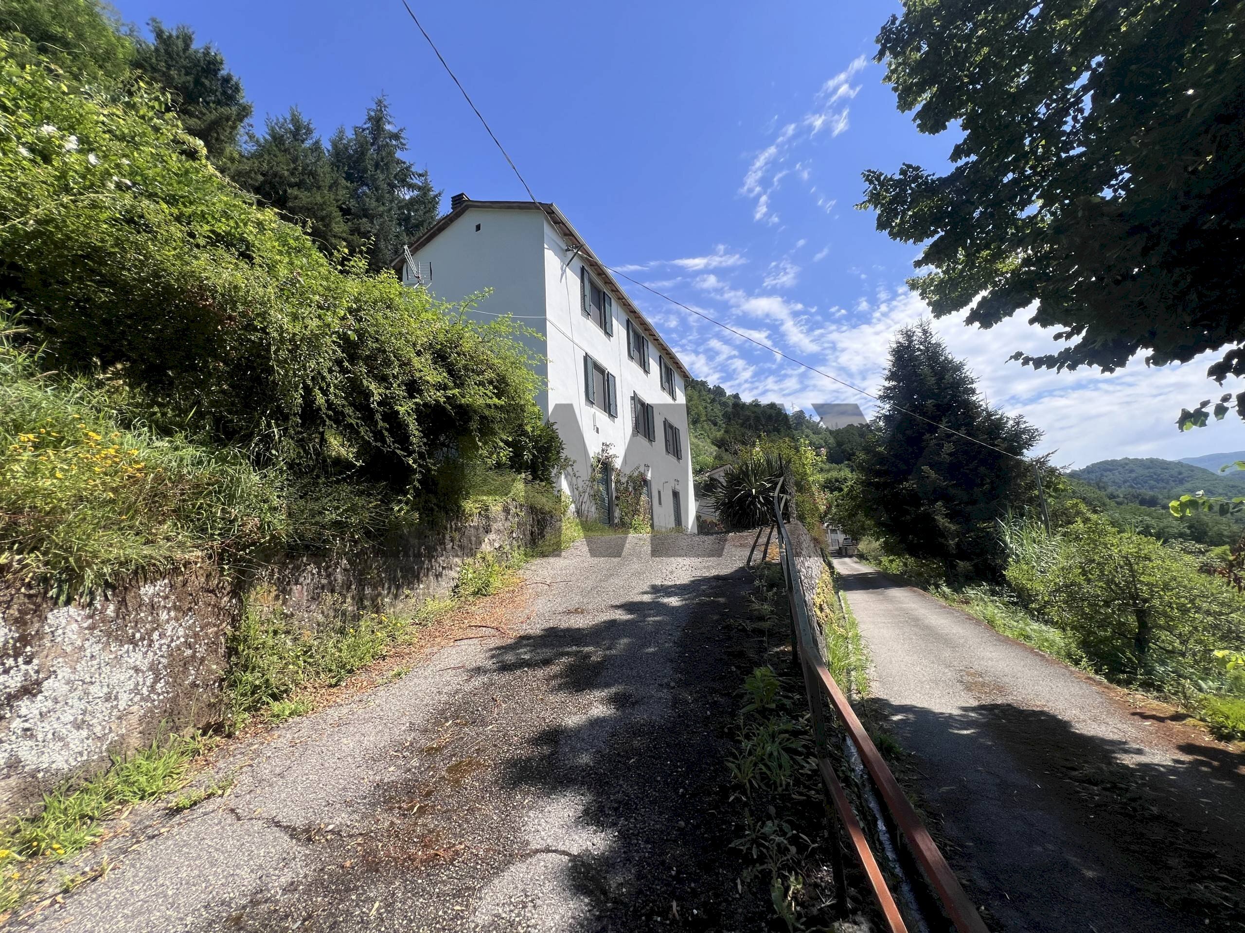 Casa all\'aperto - Casa indipendente LOCALITA' FOSSA A MONTE
 
11, Bagni di Lucca - foto 2