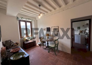 Sala da pranzo - Casa indipendente LOCALITA' FOSSA A MONTE
 
11, Bagni di Lucca - foto 9