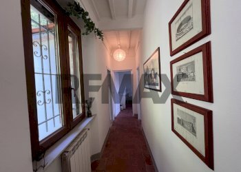 Hall / corridoio - Casa indipendente LOCALITA' FOSSA A MONTE
 
11, Bagni di Lucca - foto 19
