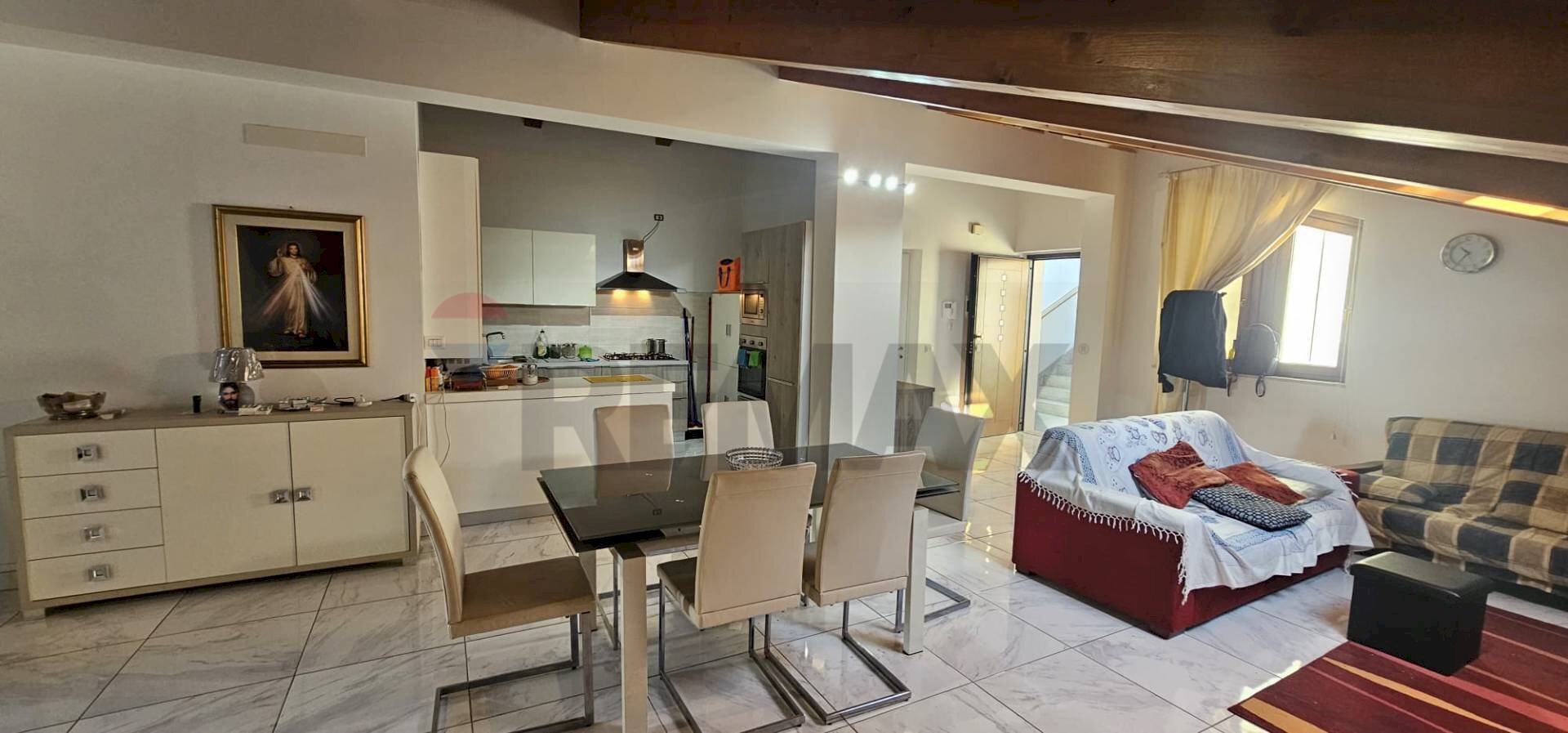 Sala da pranzo - Attic Viale Europa
10, Pietrelcina - photo 2