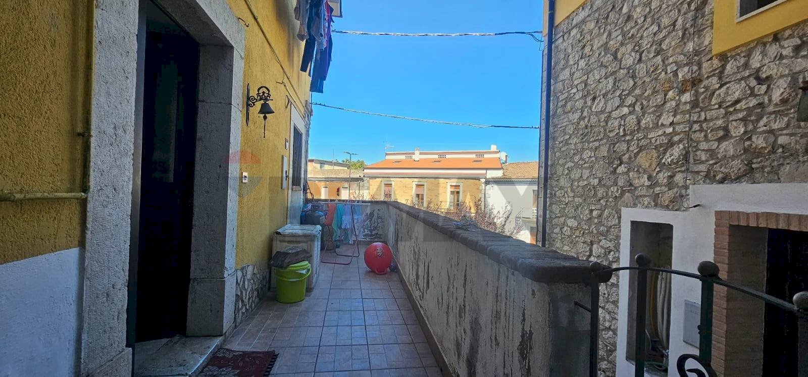 Terrazzino entrata - Semi-detached house via Caudina
7, Campolattaro - photo 2