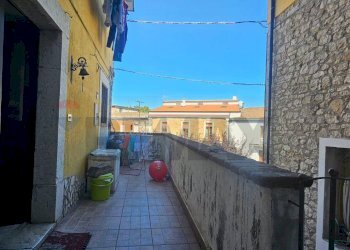 Terrazzino entrata - Casa semi indipendente via Caudina
 
7, Campolattaro - foto 2