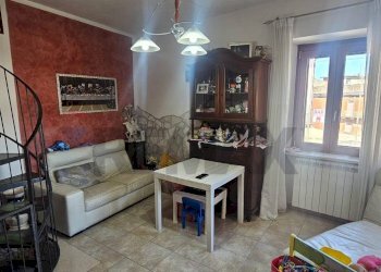Soggiorno - Casa semi indipendente via Caudina
 
7, Campolattaro - foto 9