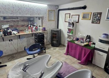locale commerciale - Casa semi indipendente via Caudina
 
7, Campolattaro - foto 23