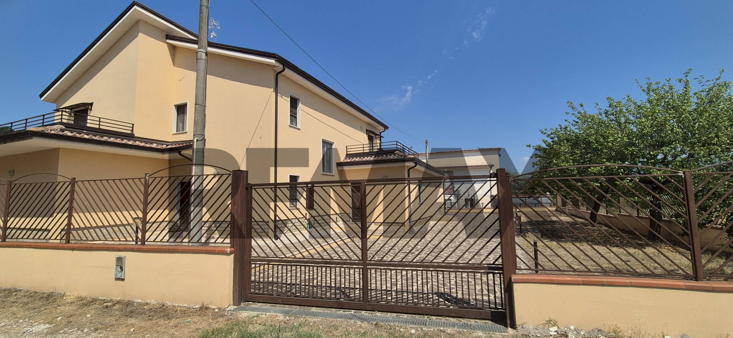 Casa all\'aperto - Villa Volturno
 
21, Ruviano - photo 1