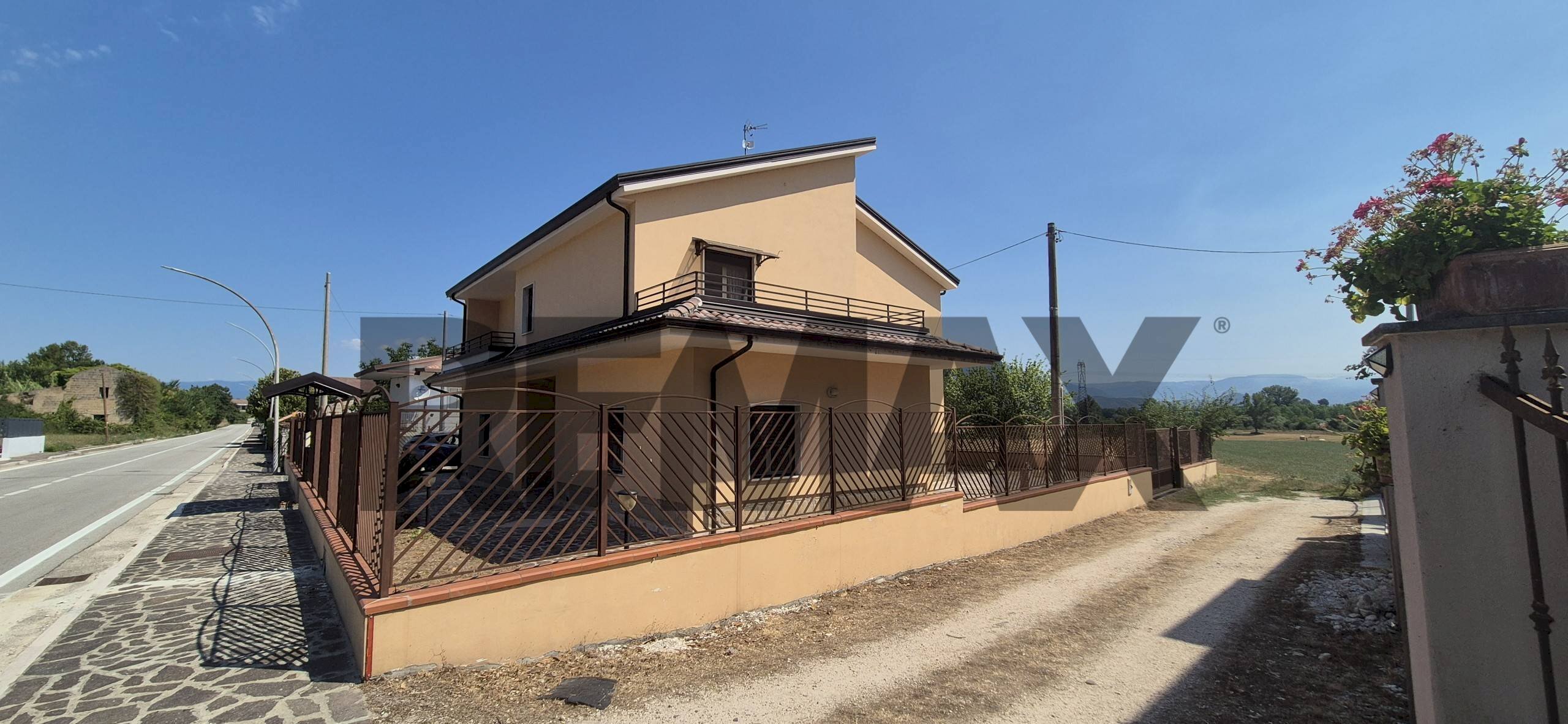 Casa all\'aperto - Villa Volturno
21, Ruviano - photo 3