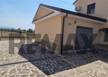 Terrazza - Villa Volturno
 
21, Ruviano - photo 4