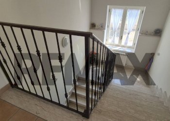 Scale - Villa Volturno
 
21, Ruviano - photo 9