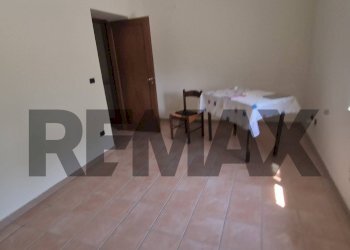 Sala da pranzo - Villa Volturno
 
21, Ruviano - photo 12