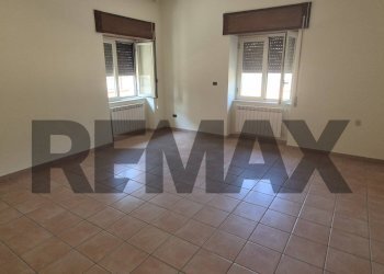 Stanza vuota - Villa Volturno
 
21, Ruviano - photo 14