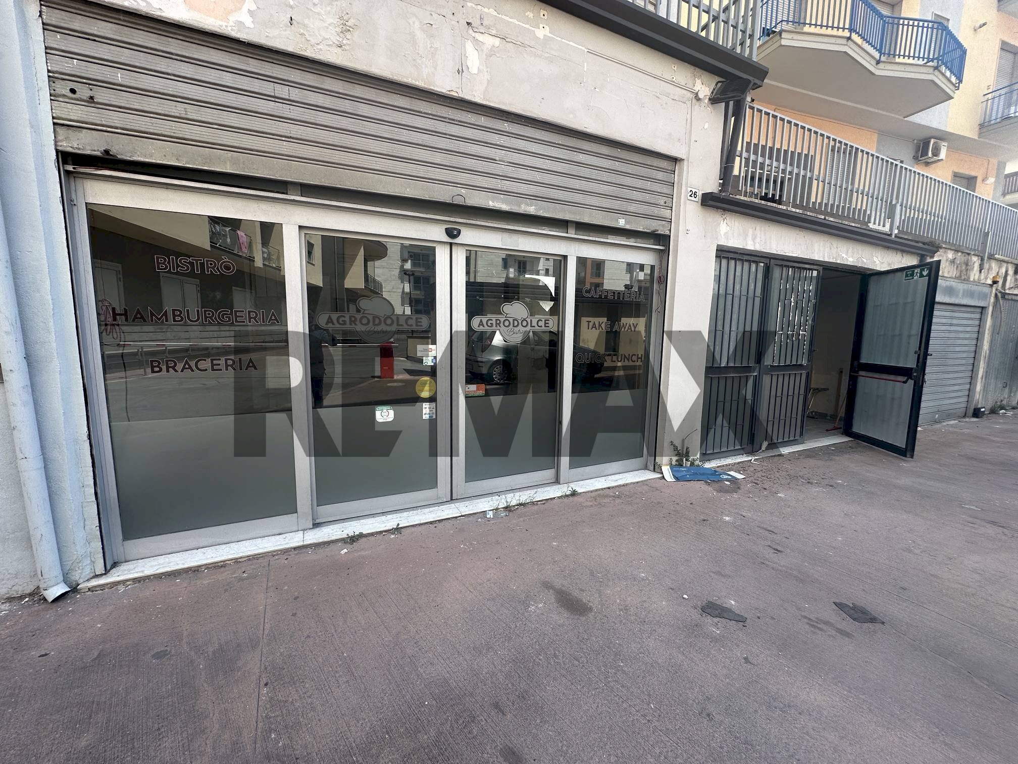Terrazza - Commercial Premises Via Gaetano Salvemini
 
snc, Benevento - photo 2