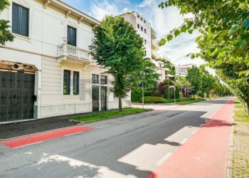 Edificio all\'aperto - Villa via Pascoli
 
16, Busto Arsizio - photo 4