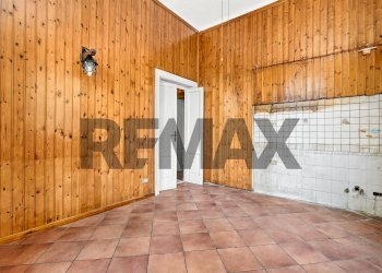 Stanza vuota - Villa via Pascoli
 
16, Busto Arsizio - photo 9