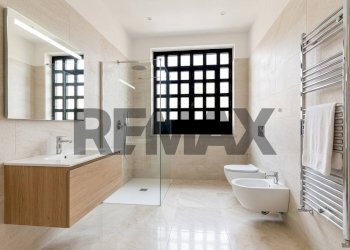 Bagno - Villa via Pascoli
 
16, Busto Arsizio - photo 16