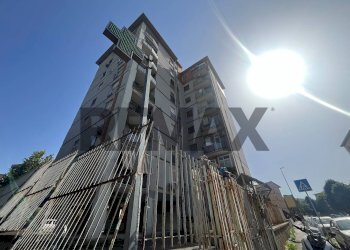 Edificio all\'aperto - Appartamento Via Marco Aurelio
 
1, Napoli - foto 21