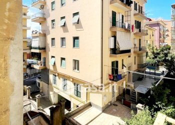 Foto 1 - Trilocale Via dei Gara, Savona - foto 1