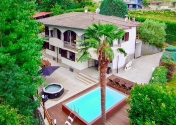 Foto 1 - Villa Strada di santalbino
 
8, Stresa - foto 1