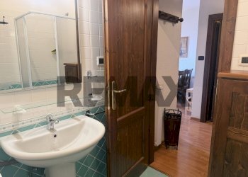 Bagno - Three-room apartment Via Aremogna
 
4, Roccaraso - photo 10
