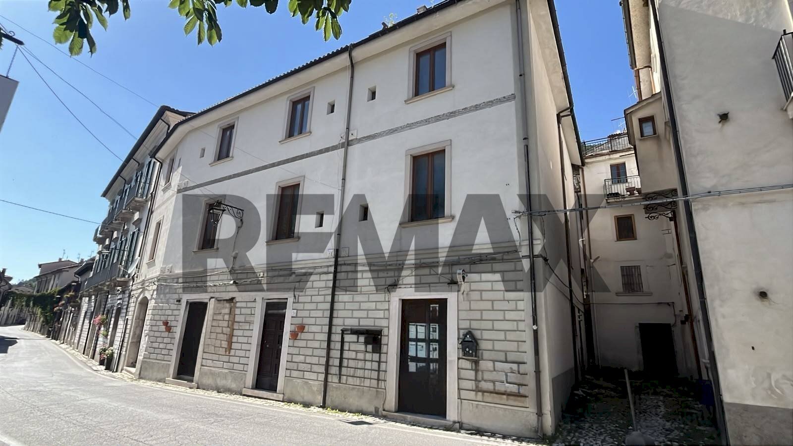 Edificio all\'aperto - Apartment Via Benedetto Virgilio
49, Villetta Barrea - photo 3