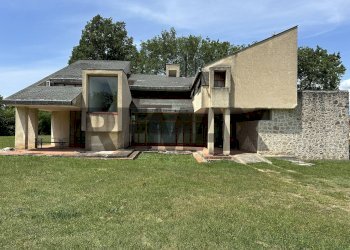 Casa all\'aperto - Villa Via Santa Maria
 
30, Isernia - foto 1