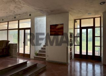 Ricezione / Lobby - Villa Via Santa Maria
 
30, Isernia - foto 28