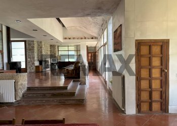 Ricezione / Lobby - Villa Via Santa Maria
 
30, Isernia - foto 30