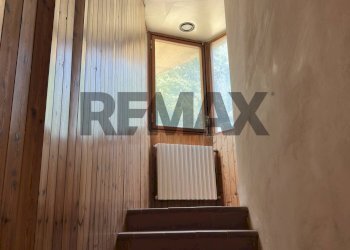 Scale - Villa Via Santa Maria
 
30, Isernia - foto 41