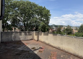 Terrazza - Villa Via Santa Maria
 
30, Isernia - foto 98