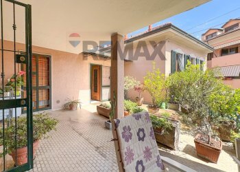 Terrazza - Four-room apartment viale vittorio veneto
 
14, Brugherio - photo 2