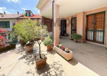 Terrazza - Four-room apartment viale vittorio veneto
 
14, Brugherio - photo 3